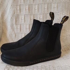 Dr. Martens Makela Air Wair Soft Black Leather Boots EUC